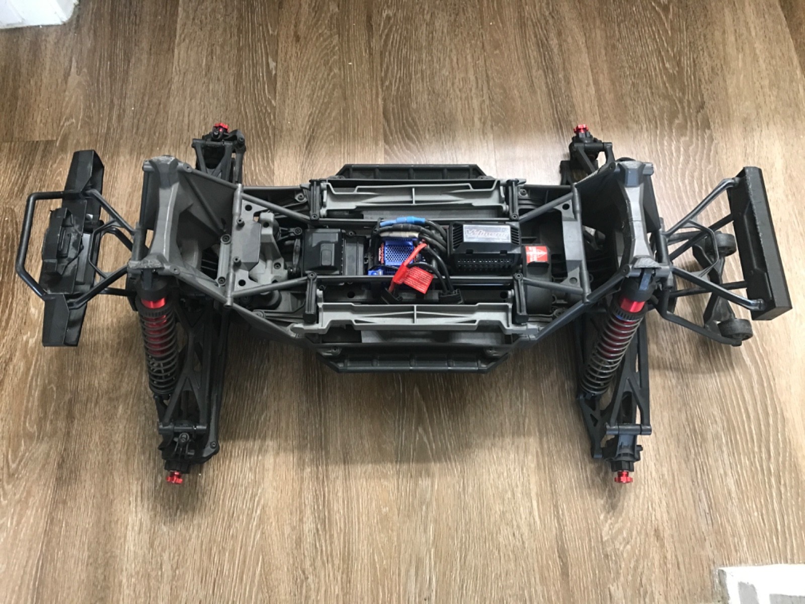 TRAXXAS X-MAXX BLACK 8S MONSTER TRUCK CHASSIS w/ SERVO ESC & Motor works great