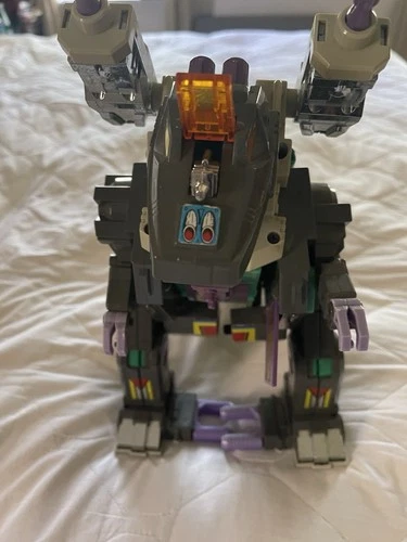 Vintage 1986 G1 Transformers Trypticon Hasbro Action Figure