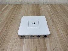 Ubiquiti Networks UniFi Security Gateway USG White