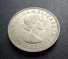 1966 Half Crown - Queen Elizabeth II - British Coin