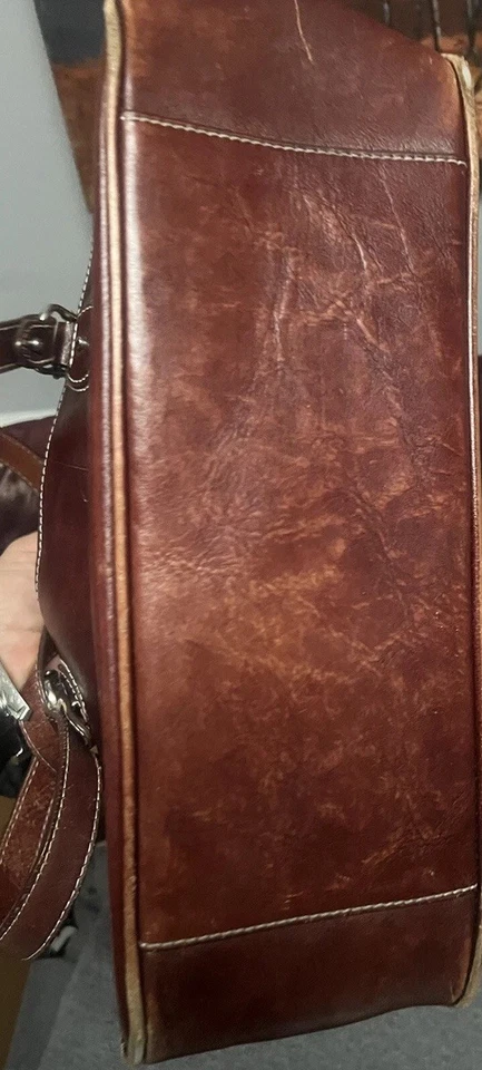 Vintage Etienne Aigner Classic Dark Brown Leather Shoulder Bag - Image 2 of 4