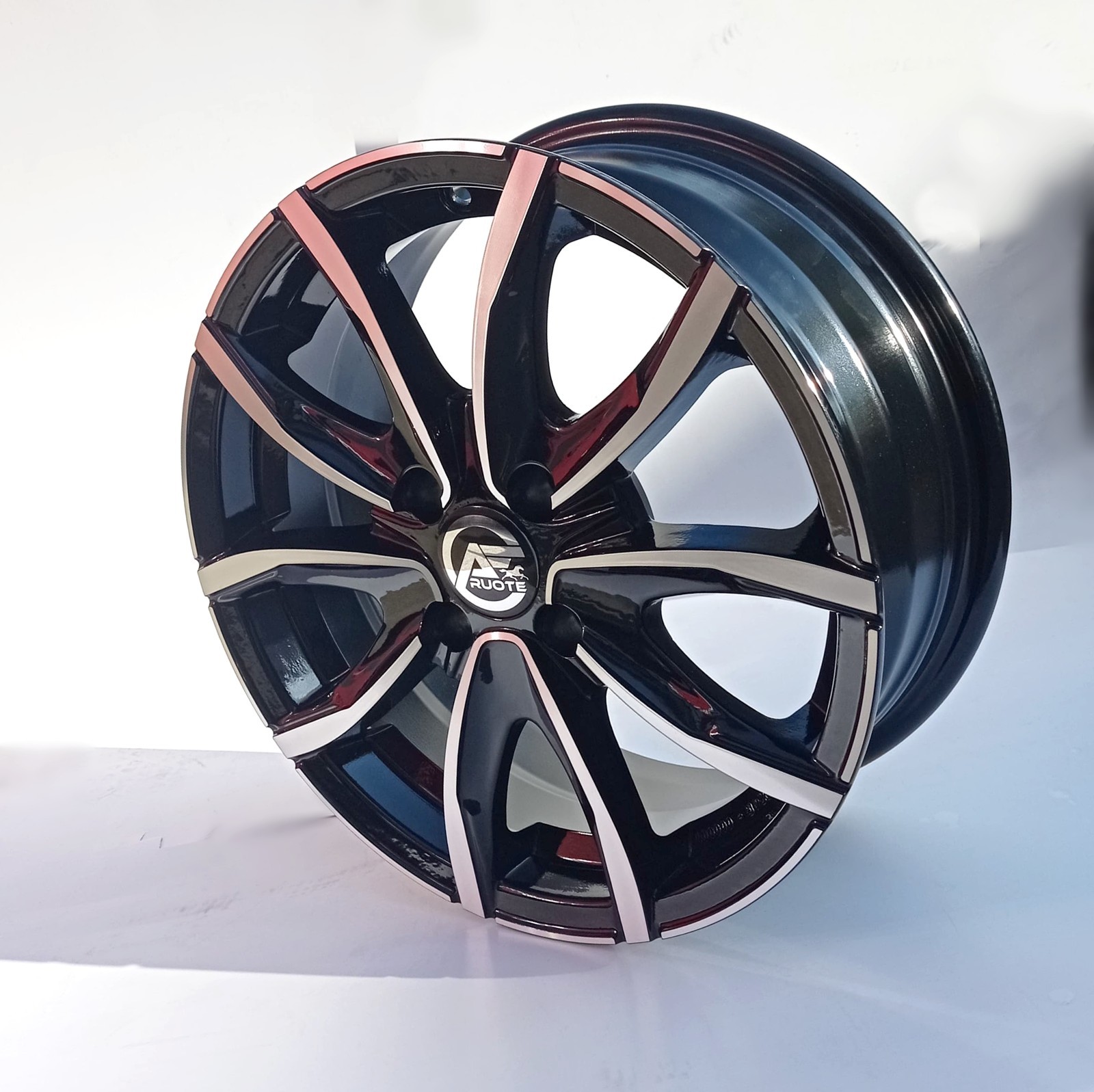 EVO 4 CERCHI IN LEGA 15 NAD DACIA SANDERO LOGAN RENAULT CLIO CAPTUR NISSAN MICRA foto 5