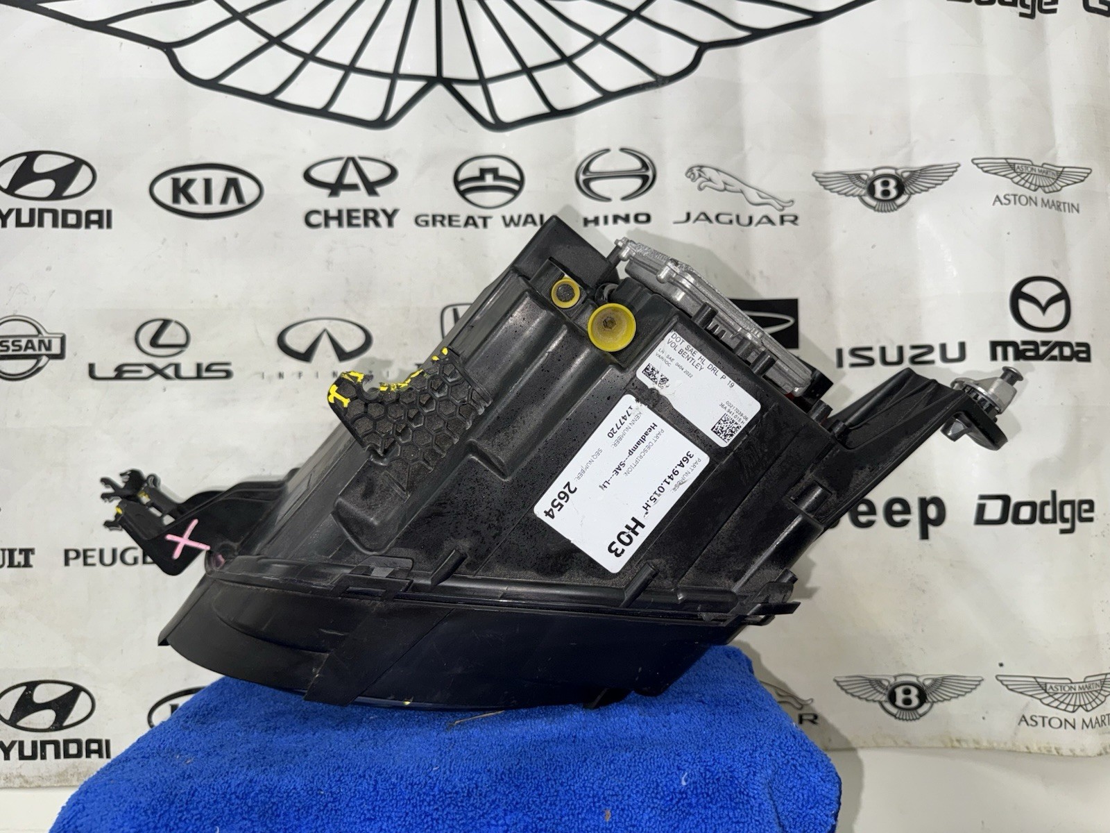2020 2021 2022 Bentley Bentayga LED Headlight Left LH Driver Side OEM