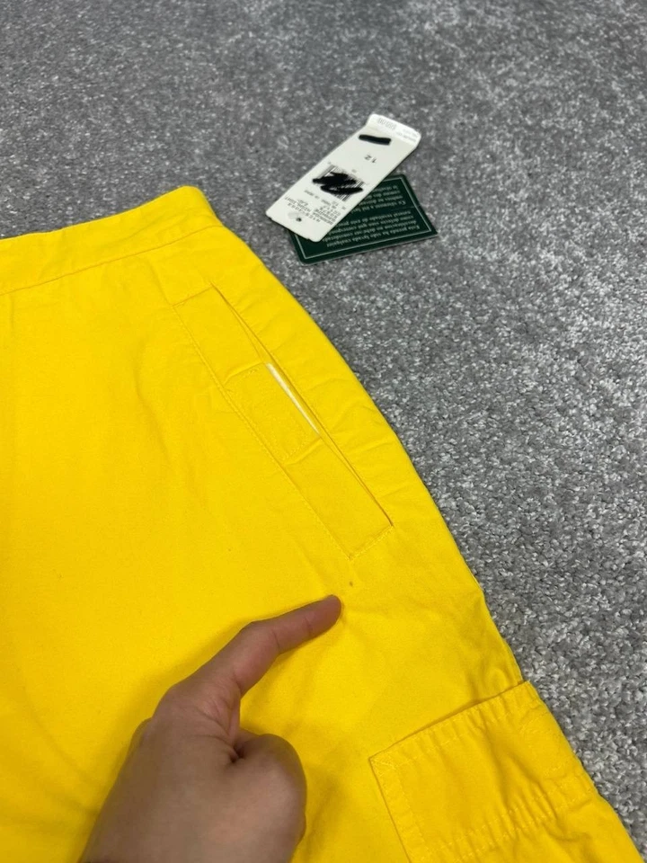Bermuda Lauren Ralph Lauren Feminina 12 Logotipo Amarelo Cintura Alta Cordão Nova - Imagem 2 de 4