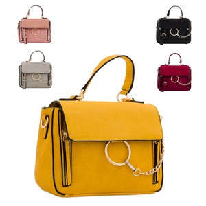 chain shoulder bag designer