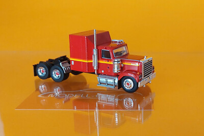 Brekina 85784 Chevrolet Bison SZM rot mit Dekor 1:87 NEU Modellauto