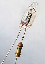 [3pcs] Neon indicator lamp 240V, Orange/Red 5x13mm + series resistor-UK-ref:A93