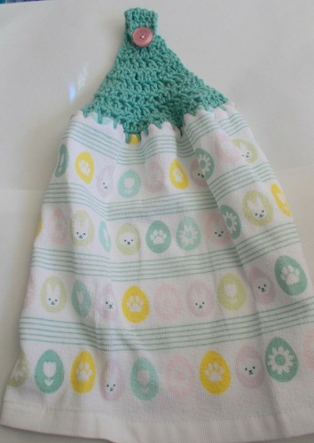 AQUA GREEN Yarn Crochet Top EASTER ASSORTED EGGS Print Cotton Kitchen Towel - Picture 1 of 1