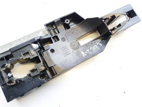 Renault Kadjar 2016 Door Handle Exterior, front right side 8060602 #1854955-39 - Bild 1 von 9