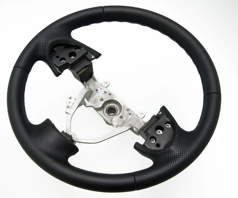 Funda Volante Piel Mitsubishi Outlander 2 AÑO 2010 McarStyling Foto 3 de 4