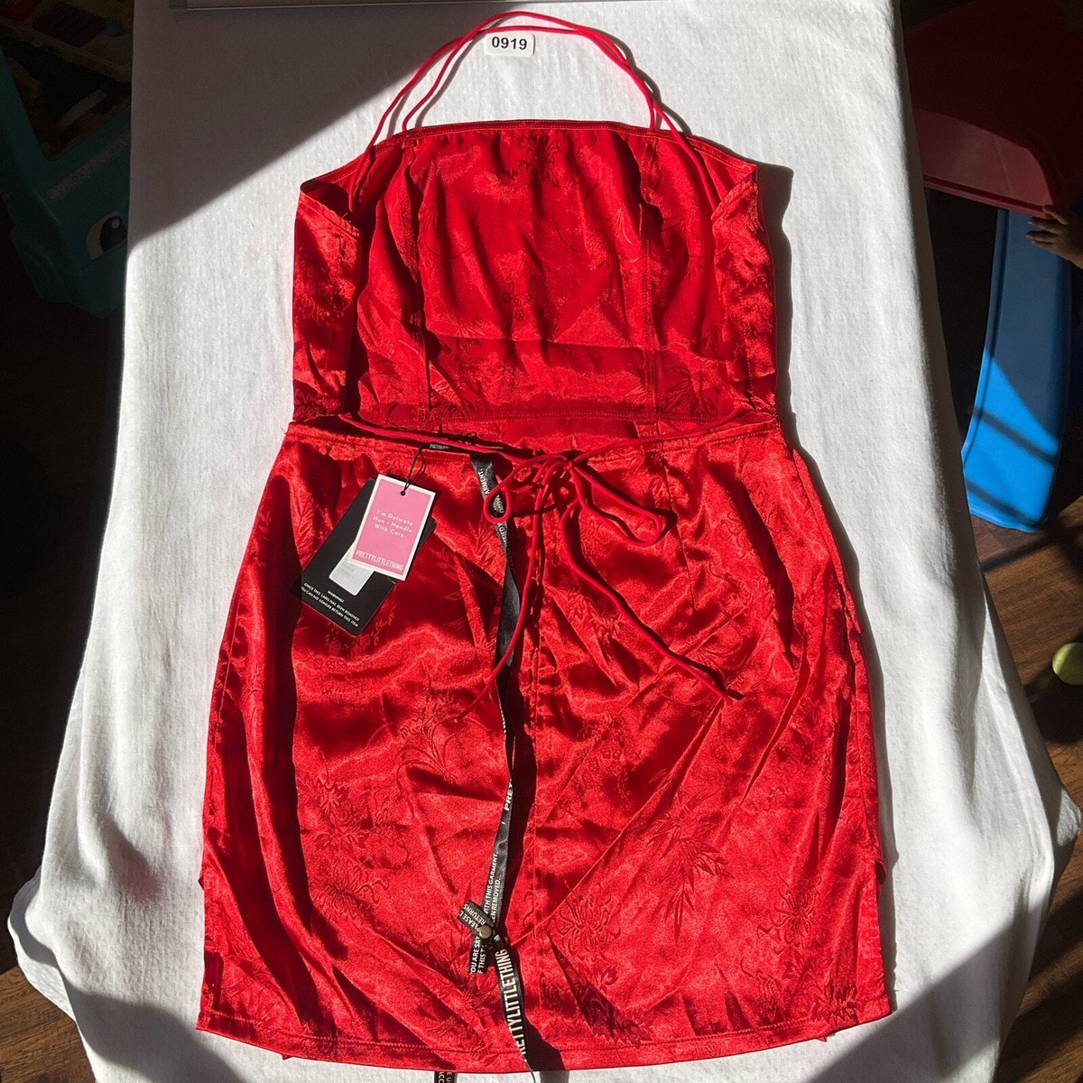 Pretty Little Thing Women's Backless Chinese Mini Dress size 8 US, Glossy Dress