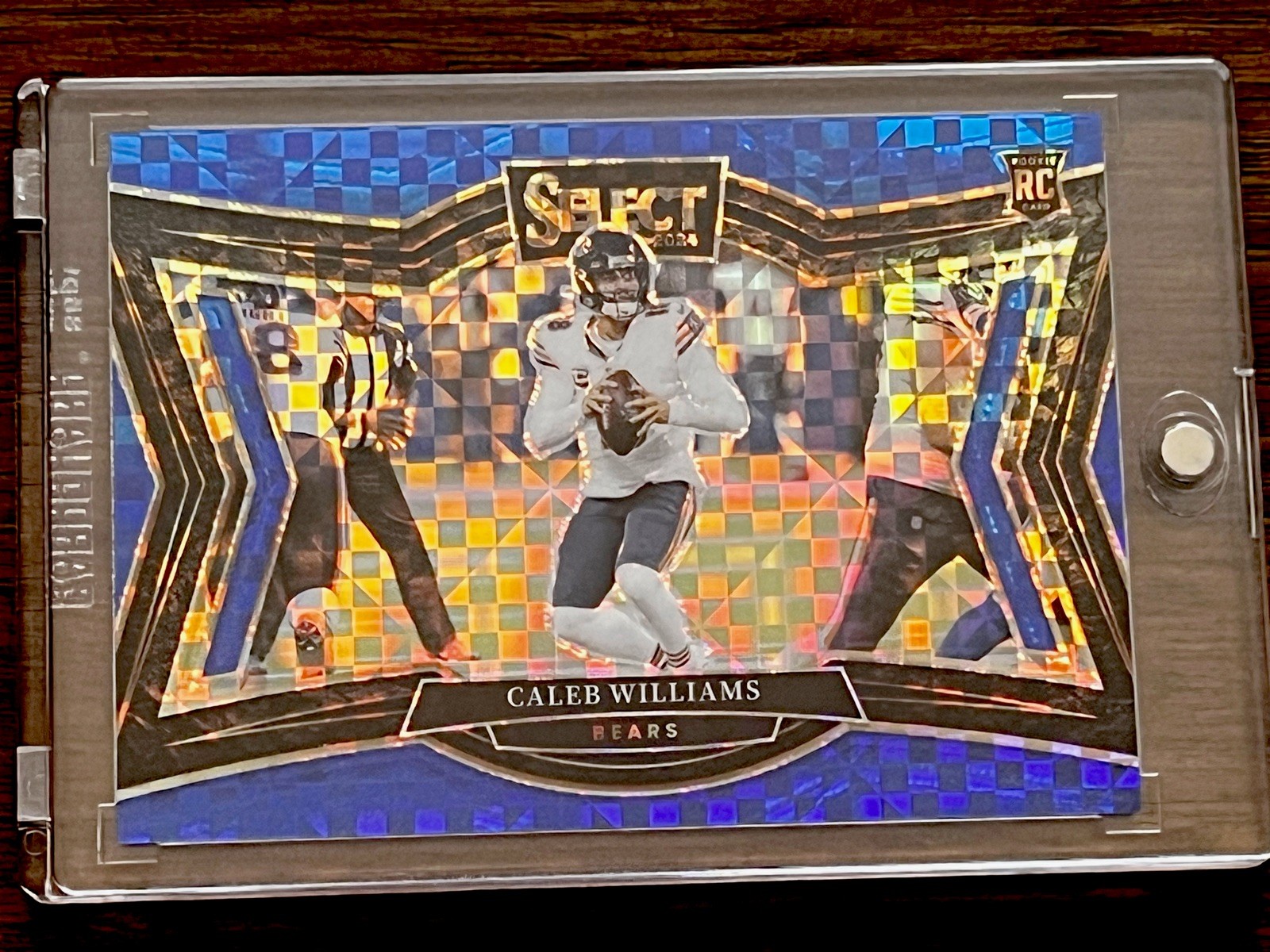 🏈 🔥 2024 Panini Select - Field Caleb Williams #477 Blue Prizm SP /75 (RC) 🔥 