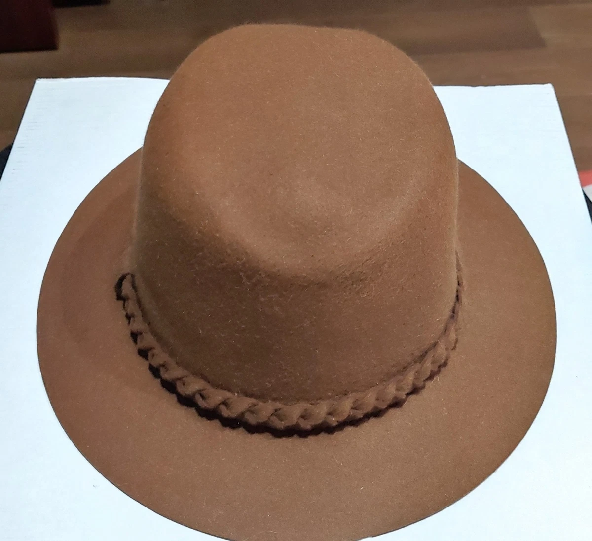 Cappello In Feltro Da Donna A Forma Di Melone (bowler) Colore Cammello – Elegante E Versatile Per Il Tempo Libero E Le Feste, Taglia Regolabile