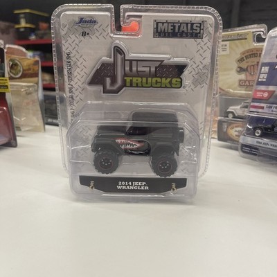 Jada Just Trucks 2014 Jeep Wrangler Metal Die Cast Black With Shark Mouth