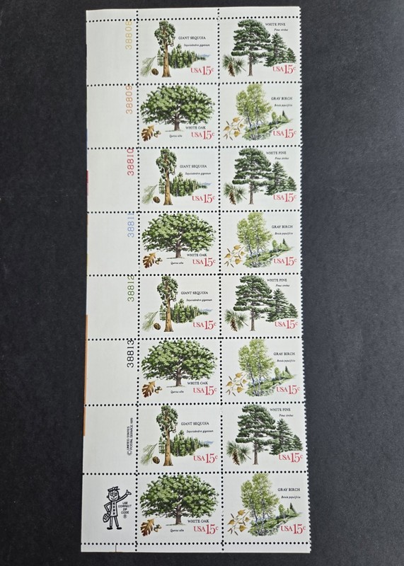 US 1764-67 American Trees 15c 1978 zip & Plate Block of 14 stamps EFO PERF SHIFT