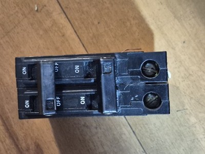 Square D, QOT, 22020, 2 Pole, Tandem, Circuit Breaker