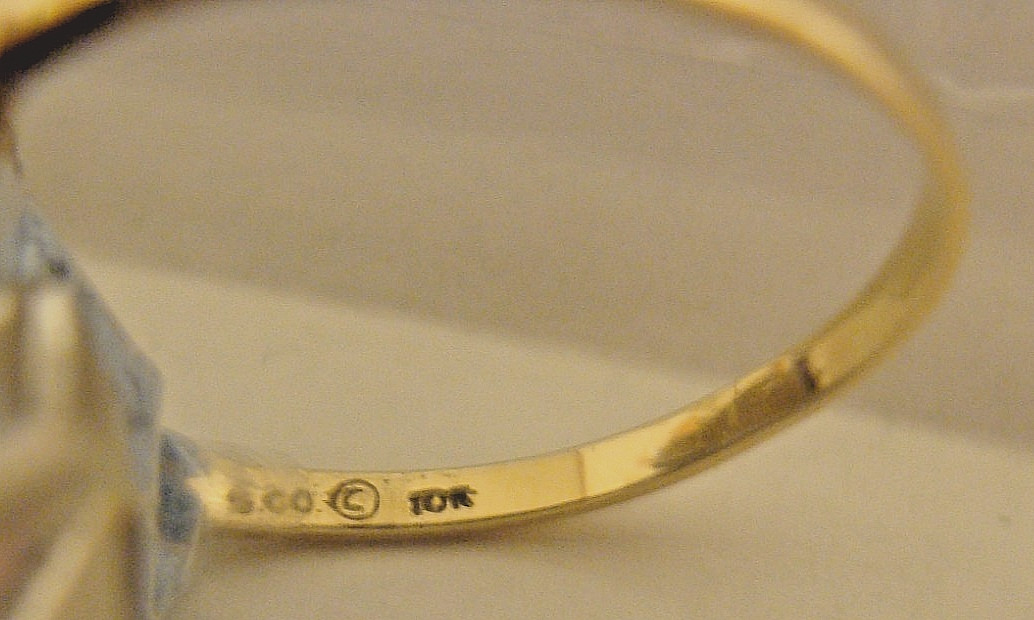 PRETTY 10K SOLID GOLD LEAF DESIGN with SYNTHETIC … - image 2