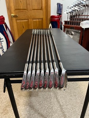 Ben Hogan 1979 Apex II Black Cameo iron set 2 - Equalizer