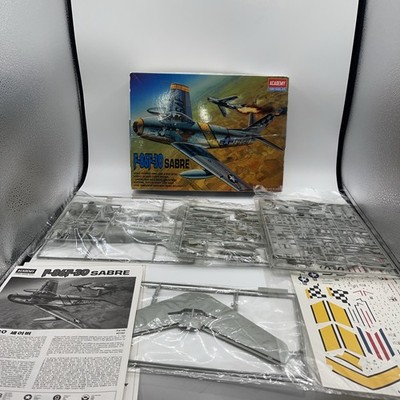 Academy 2162 Hobby Model Kit F-86/F-30 Sabre Jet Fighter USAF 1:48 OPEN BOX
