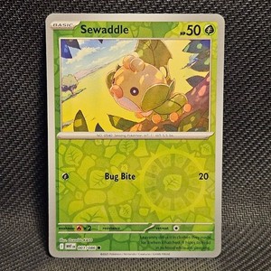 Sewaddle 001/086 | White Flare | Reverse Holo