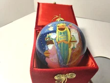 2011 Pier 1- LI BIEN Inside Hand-painted Glass Nativity Scene Ornament Ball 4"