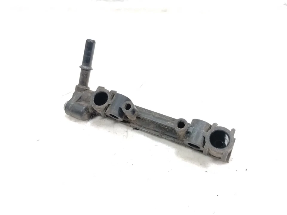 Kawasaki EN650 Vulcan 650 S 2020 línea de inyectores de riel de combustible de gasolina Foto 3 de 4