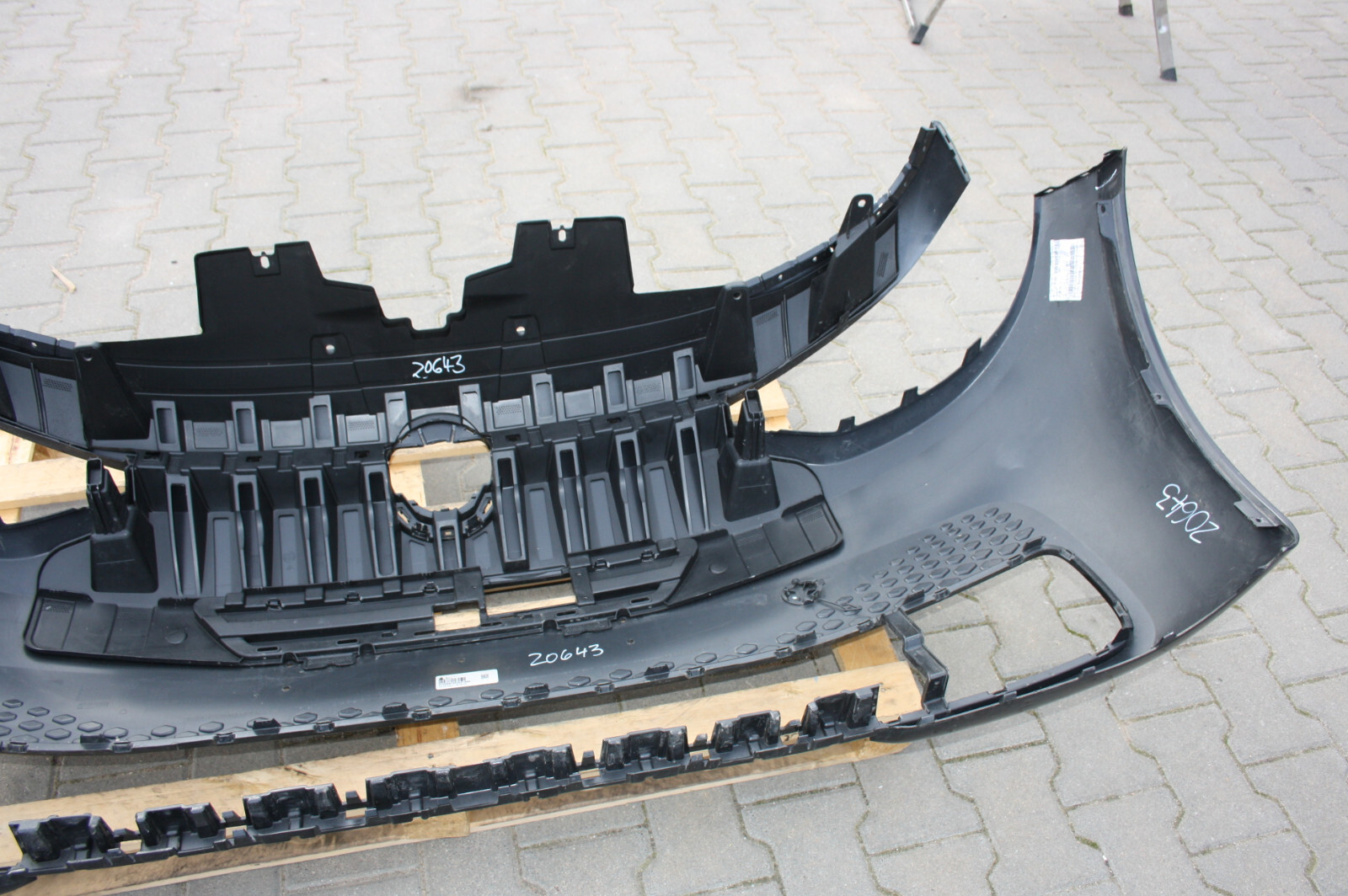 1x Original VW ID.3 Stoßfänger 10A807217 Stoßstange vorne mangangrau ...