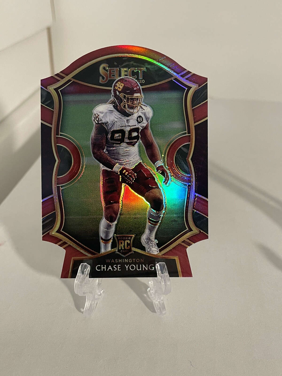 2020 Panini Select Chase Young Maroon Concourse Die Cut Prizm #64 Commanders