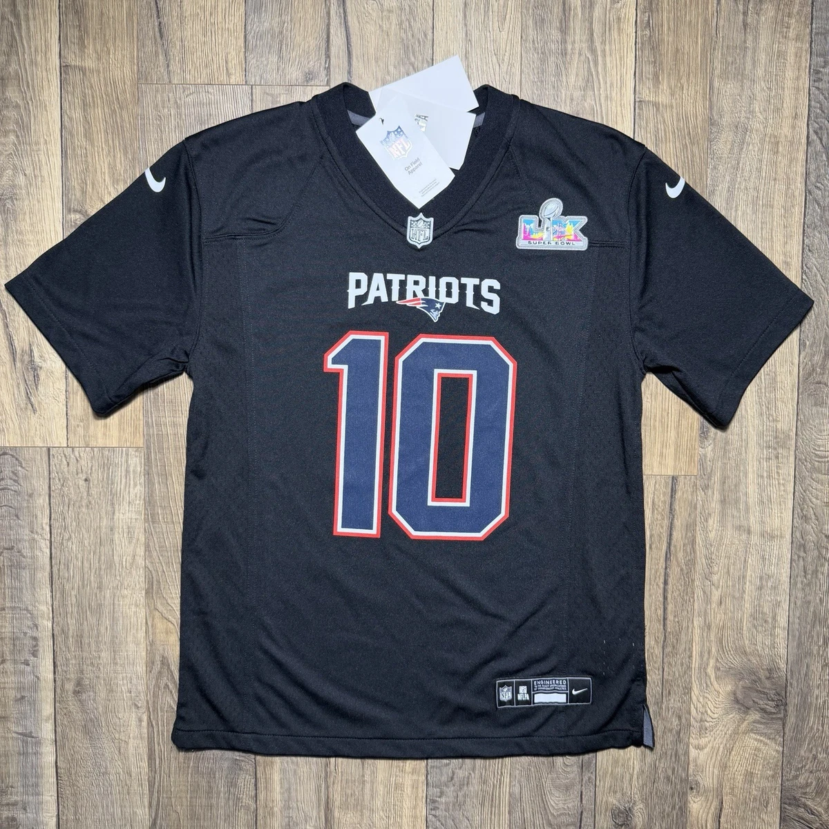 Nike New England Patriots Super Bowl NFL Fan Apparel & Souvenirs