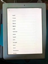 Apple iPad Early Generation 16GB Wi  Fi Silver/White Front Camera Tablet