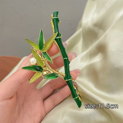 Pearl Bamboo Hair Claw – Aesthetic Gold & Green Clip Pearl Bamboo Hair Claw – Aesthetic Gold & Green Clip main image 4