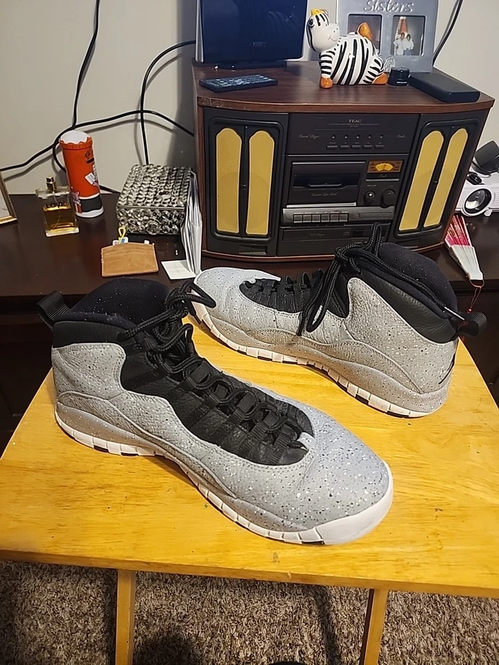 Nike AIR JORDAN 10 RETRO Cement Light Grey Smoke/Black Men’s size 12 - Image 3 of 4