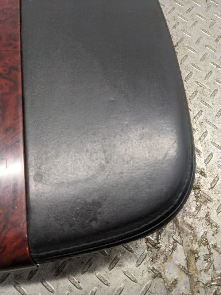 Tapa de consola OEM negra con grano de madera para 07-08 ESCALADE 1165791 Foto 4 de 4