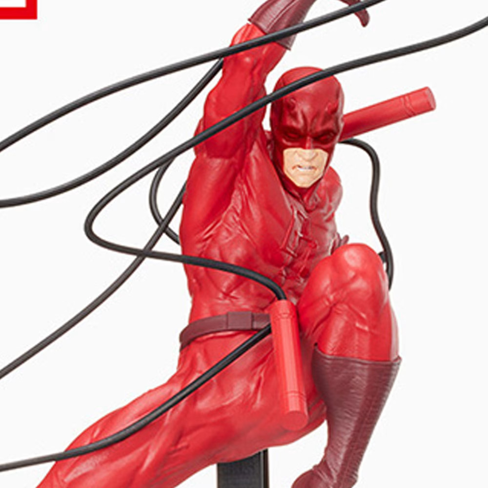 Figurine Daredevil Luminasta Marvel statuette de collection premium