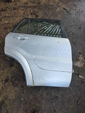 Porte arrière et accessoires Toyota RAV4 II
