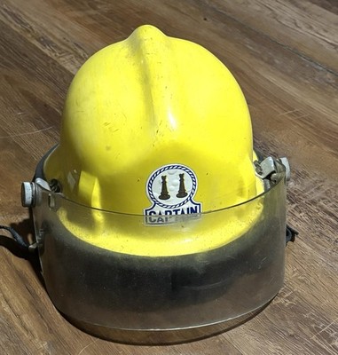 Vintage Cairns & Brothers Firefighter Helmet 720 Yellow Face Shield Captain