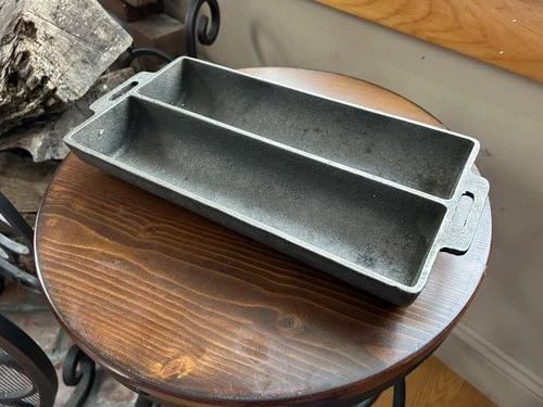 Wagner Ware Cast Iron Double Loaf French Bread Pan USA Rare Vintage