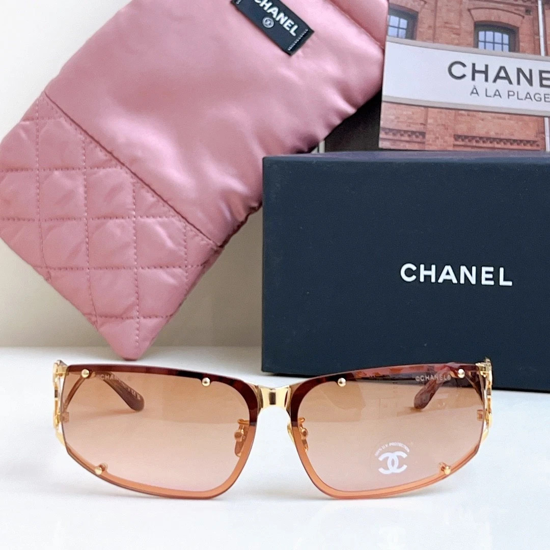 Chanel  Metal Frame Rivet design gradient brown lens women's sunglasses