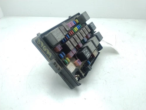 A100DSL05C19M Caja Reles/Fusibles para SSANGYONG RODIUS Xdi Deluxe 4WD 9131818 - Imagen 3 de 10