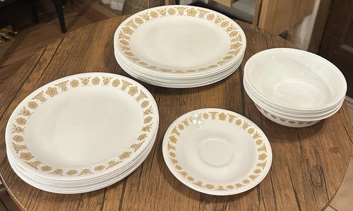 Vintage Corelle Corning Butterfly Gold Dinnerware 19 pc lot