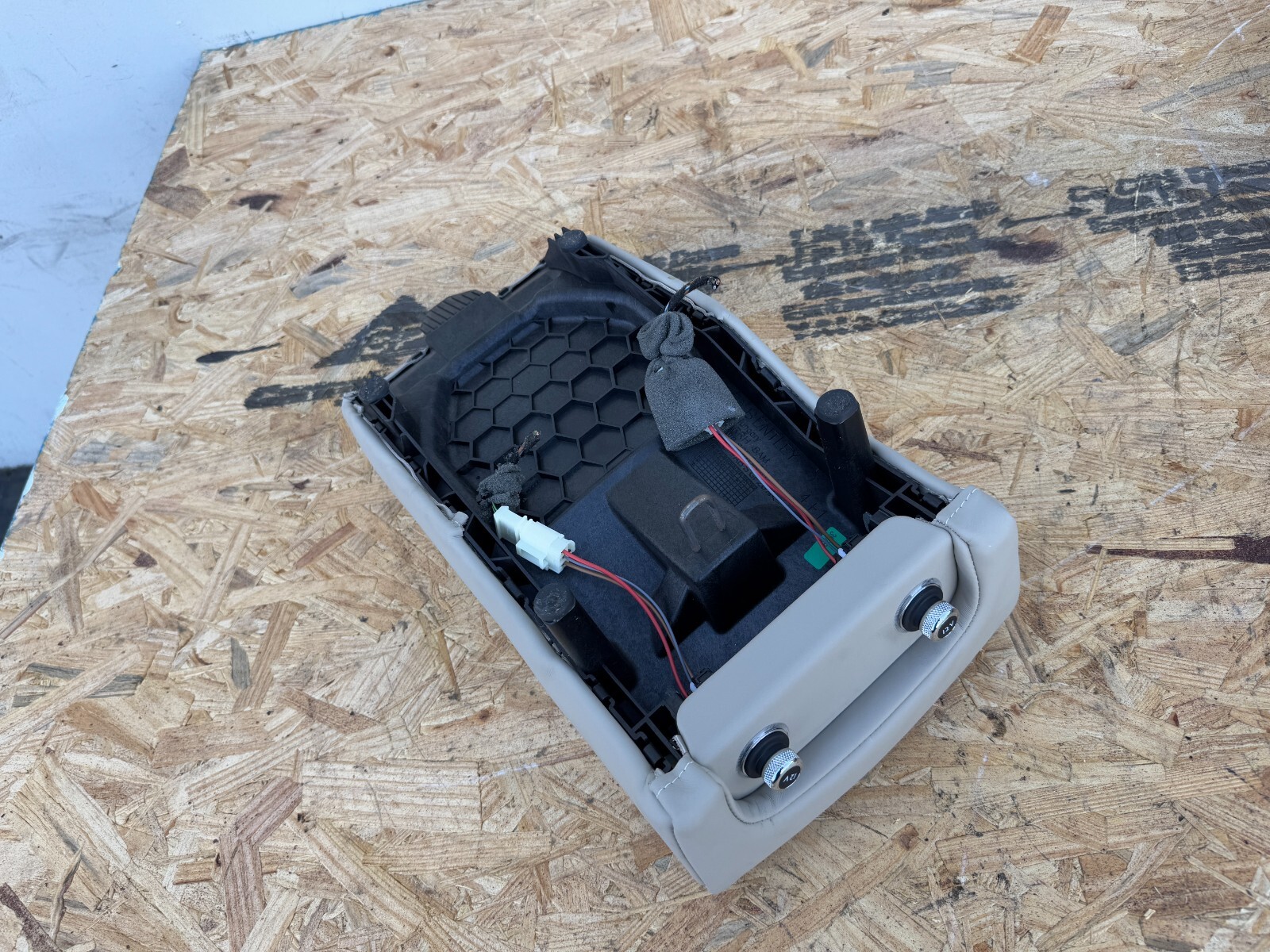 Bentley Flying Spur 2013-2018 REAR+LOWER Center console