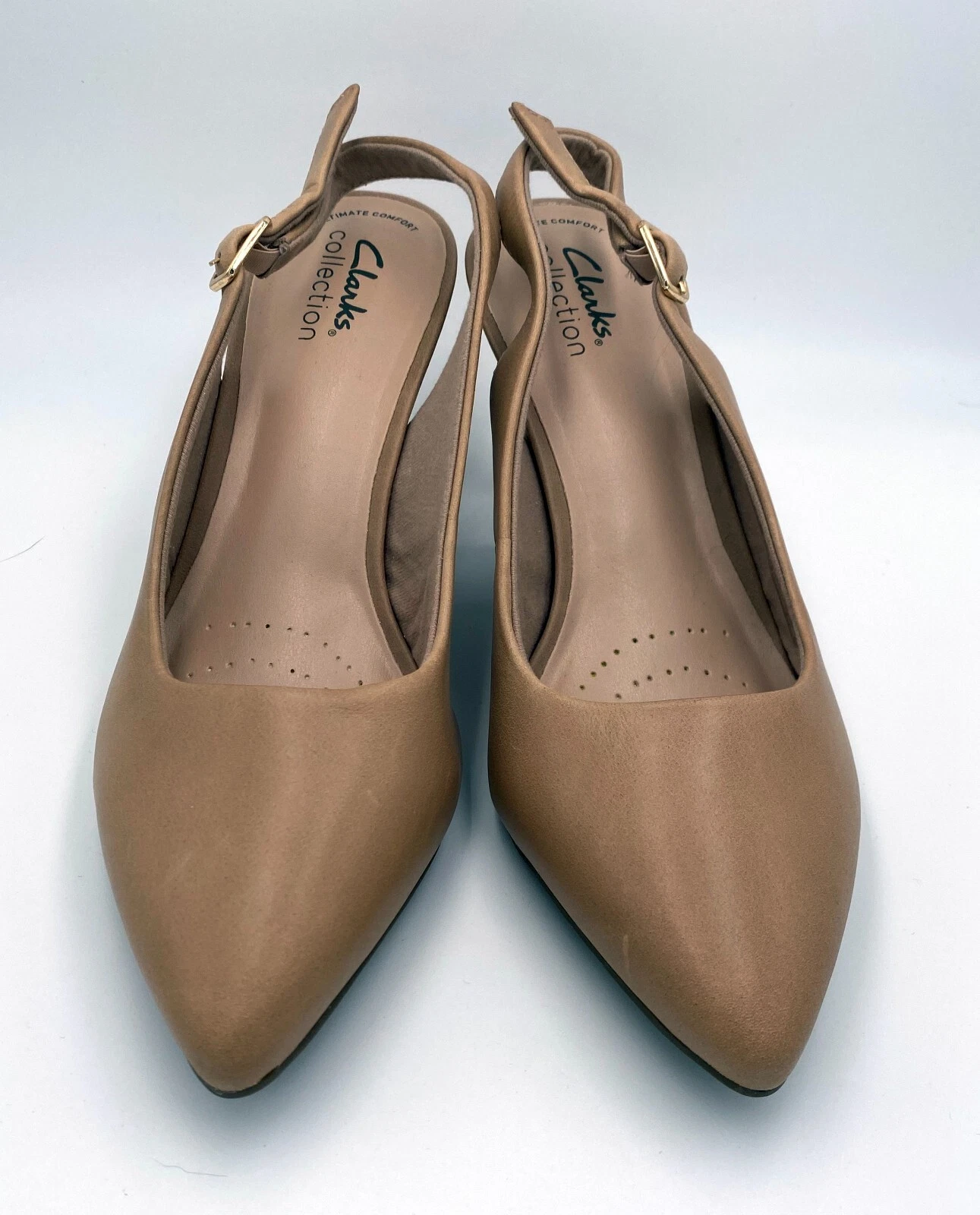 Scarpe decolte donna Clarks con cinturino e tacco 2" taglia 7