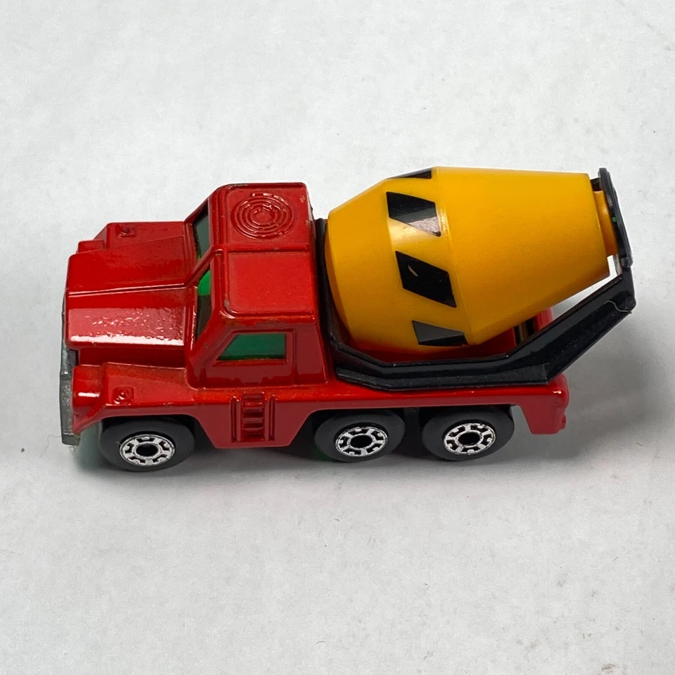 Matchbox Cement Truck Superfast Red 19 Toy Car With Box 1976 Lesney With Box - Image 2 of 4