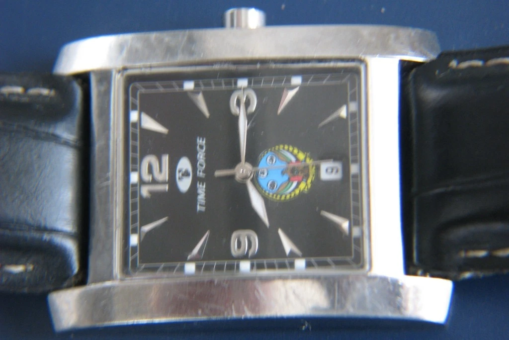United Arab Emirates Dubai Abu Dhabi Police Time Force Men Watch Special Edition