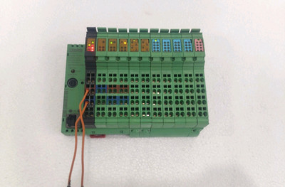 Phoenix contact ILC 131 ETH Inline controller & IB IL 24 DI 32/HD & IB IL 24 DO8