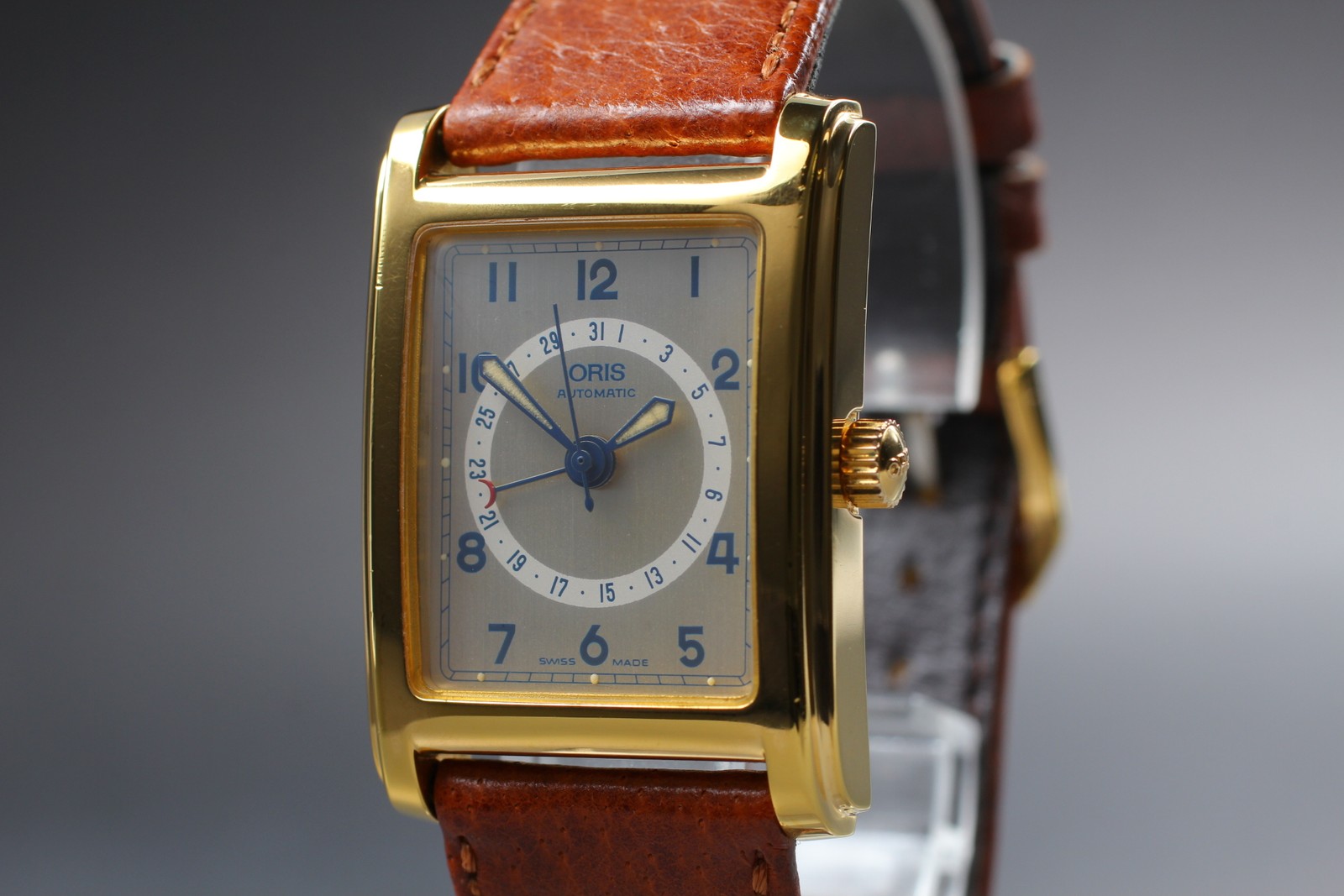 Near MINT ORIS Rectangular B7460 Pointer Date Gol… - image 3