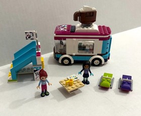 LEGO FRIENDS: Snow Resort Hot Chocolate Van (41319) RETIRED