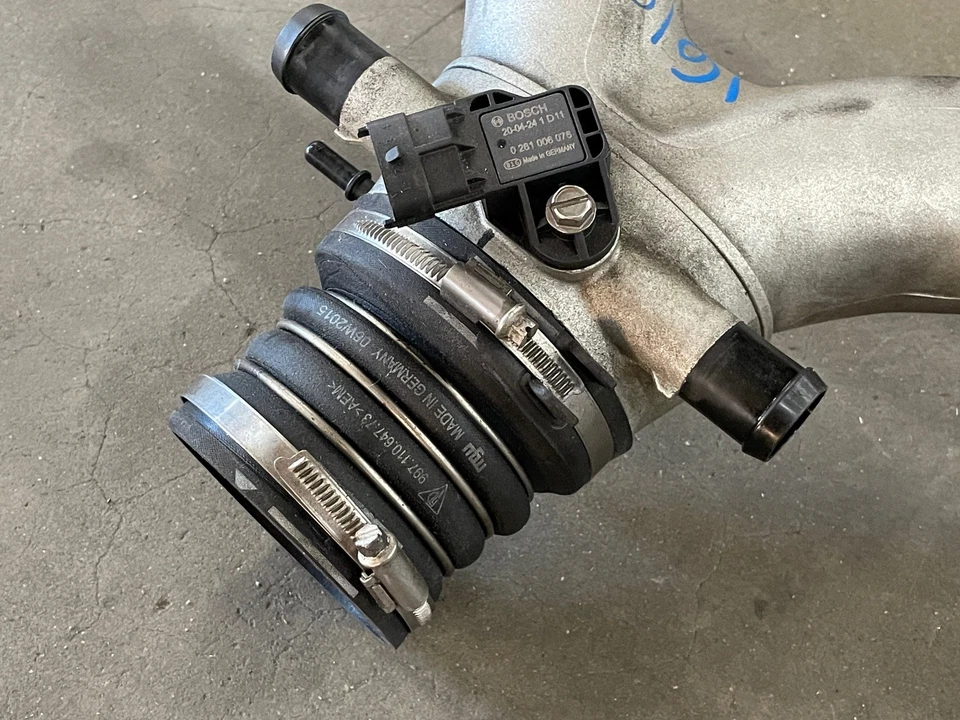 09 10 11 Porsche 911 997 Intercooler Presión Carga Tubo Manguera 3.8L 1619 OEM Foto 4 de 4