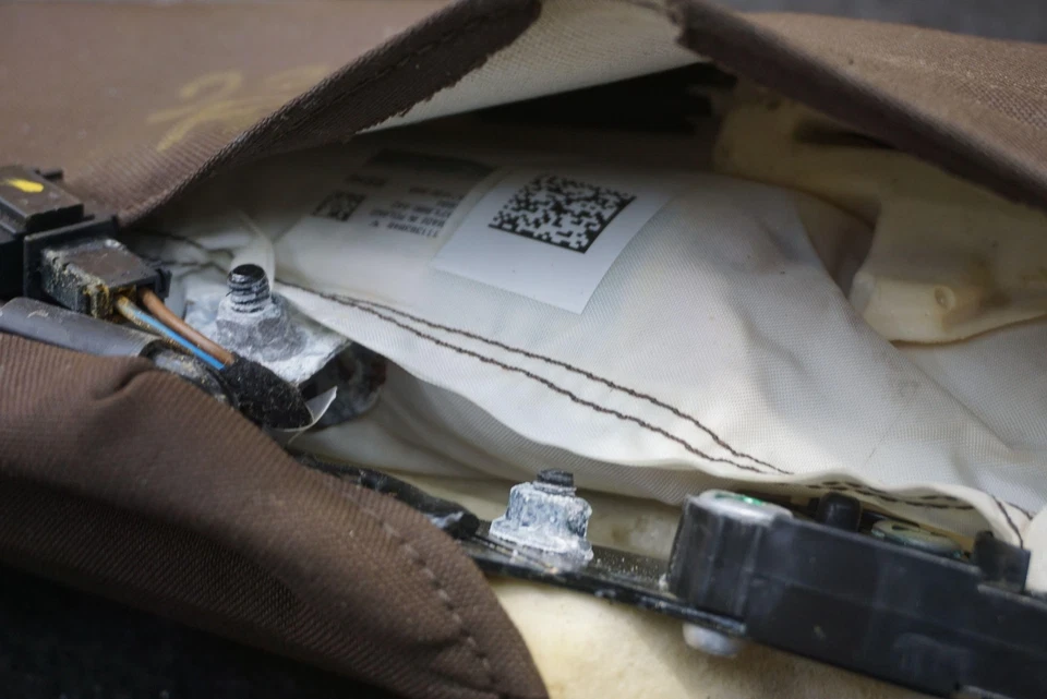 Airbag asiento trasero derecho 971880442 Porsche Panamera 971 G2 2017-21 *Nota* Foto 4 de 4