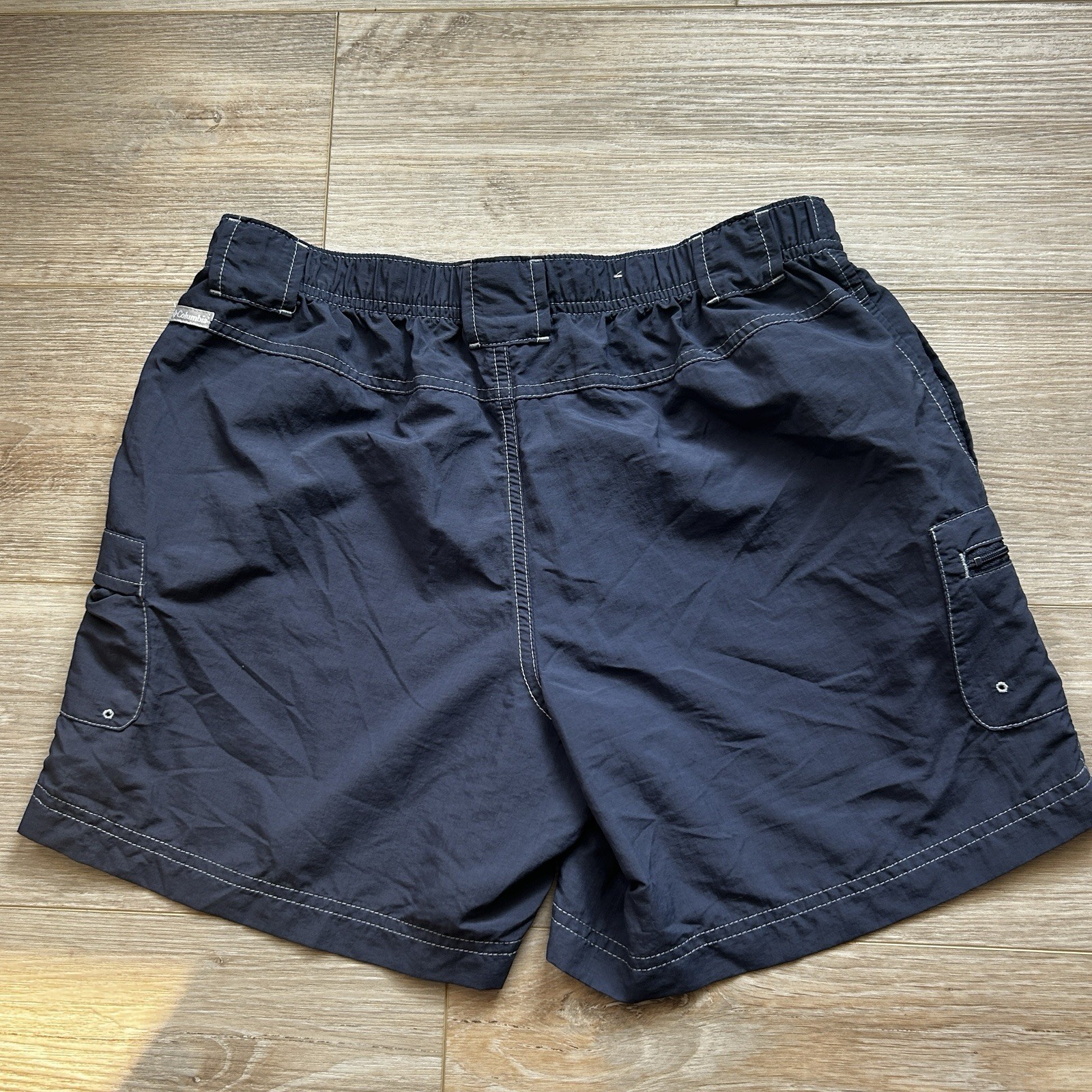 Columbia Sandy River Water Repellant Drawstring Shorts in Navy M thumbnail 2
